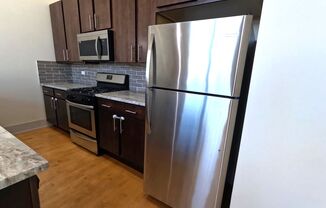 2 beds, 1 bath, 1,150 sqft, $2,595, Unit 1432-321