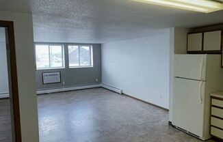 1 bed, 1 bath, 575 sqft, $550, Unit 207