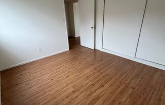 2 beds, 1 bath, $2,350, Unit A