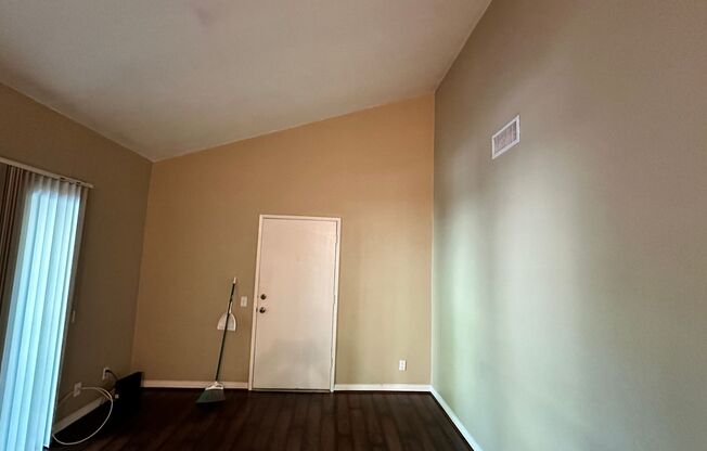 2 beds, 2 baths, $2,700