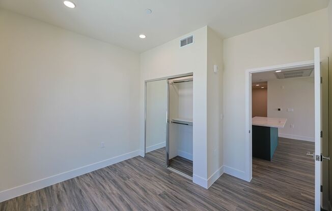 3 beds, 2 baths, 1,240 sqft, $3,600