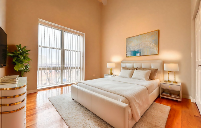 2 beds, 2 baths, $2,385, Unit A4