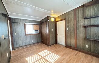 Studio, 1 bath, $975