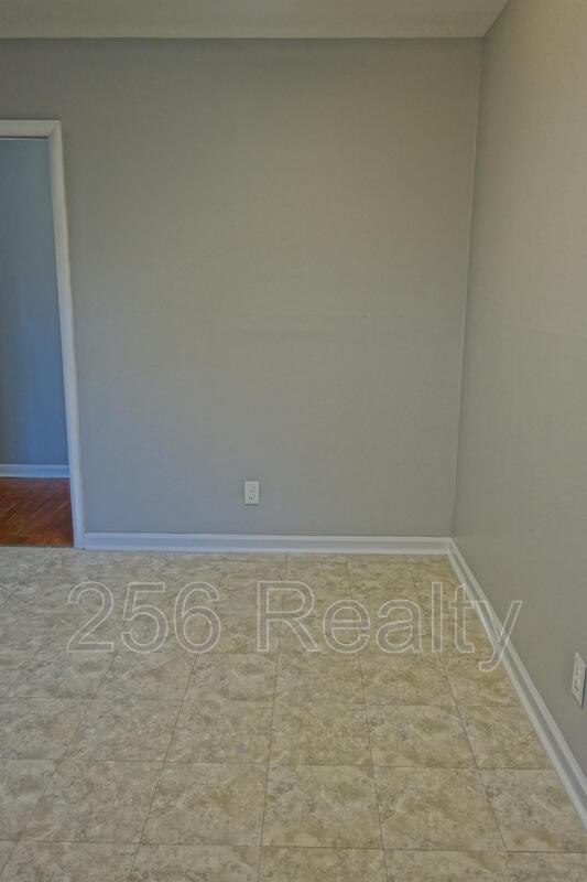 732 W ARBOR DR NW