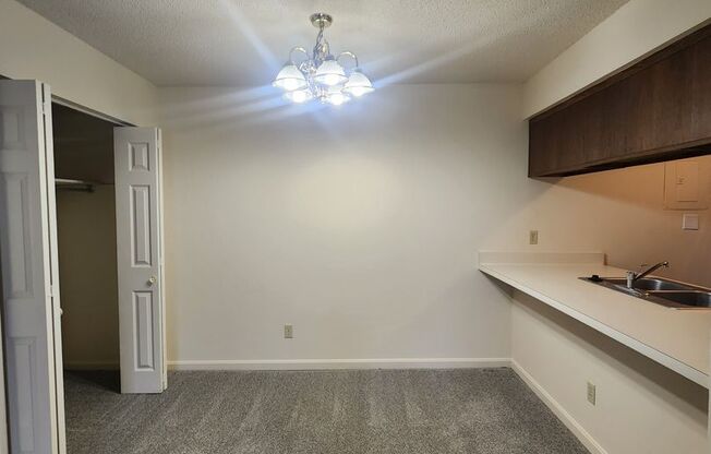 1 bed, 1 bath, 790 sqft, $870, Unit 5059