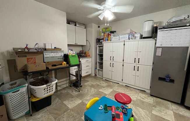 2 beds, 1.5 baths, $1,350, Unit 112