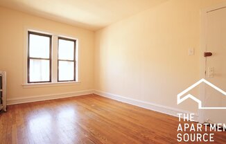 3308 West Schubert Ave.