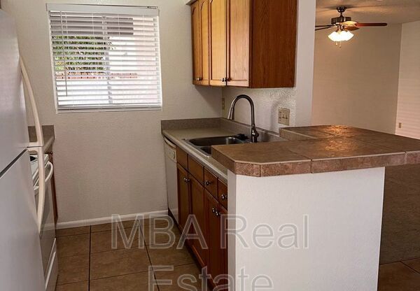 195 N Cottonwood St Unit 7