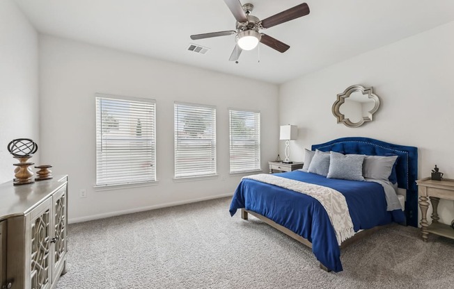 Creekside on Parmer Lane