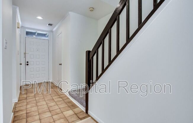 5213 KING CHARLES WAY