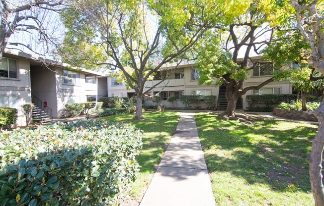 Blossom Hill Apartments