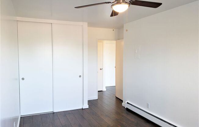 1 bed, 1 bath, 490 sqft, $1,945, Unit 28