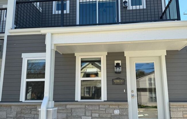 3 beds, 2.5 baths, 1,964 sqft, $3,200, Unit 6200-1