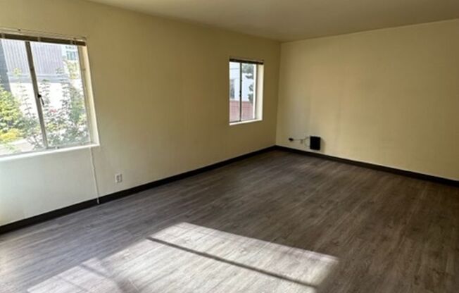 1 bed, 1 bath, 548 sqft, $1,249, Unit 105A