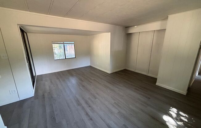 900 Callahan Rd