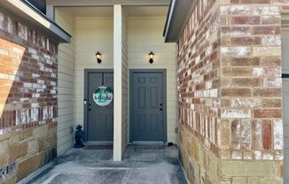 3 beds, 2 baths, $1,395