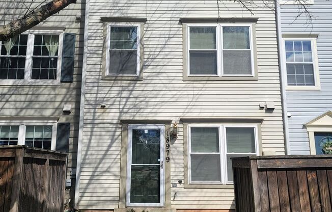 Lovely 3Bd/2.5Bth TH in Germantown!!