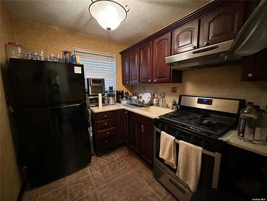 1 bed, 1 bath, 775 sqft, $2,150, Unit B