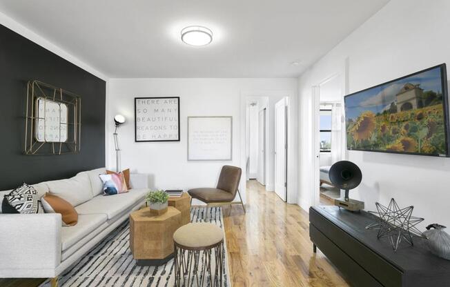 2 beds, 2 baths, $2,979, Unit 610