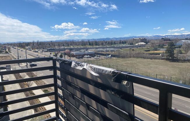 2 beds, 2 baths, 989 sqft, $2,950, Unit 502