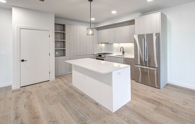Modern Style in the Heart of 78704