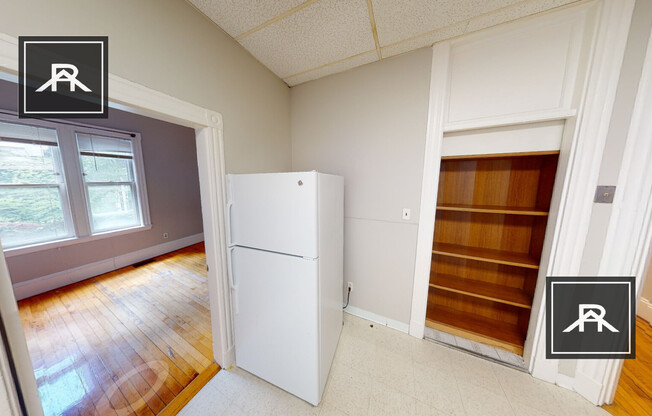 14 PLEASANT ST