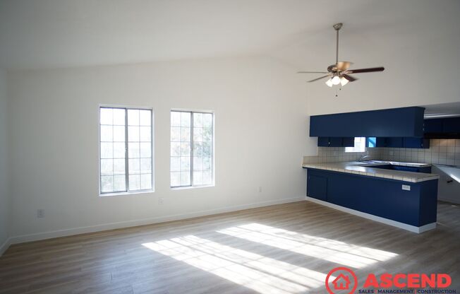 3 beds, 1 bath, 998 sqft, $1,400, Unit Unit A