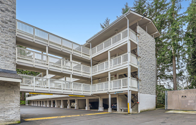 14547 NE 40 ST
