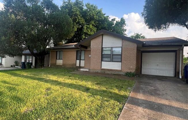 3 bedroom HOME in Garland.
