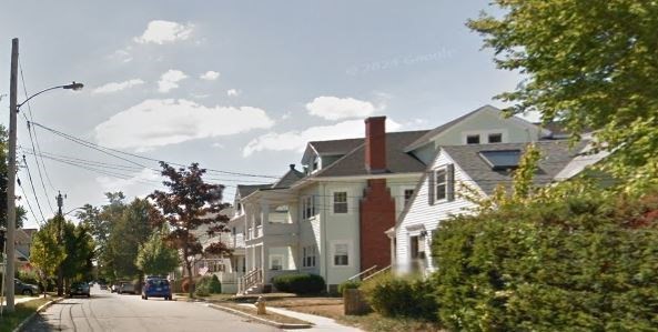 150 BROMFIELD ST