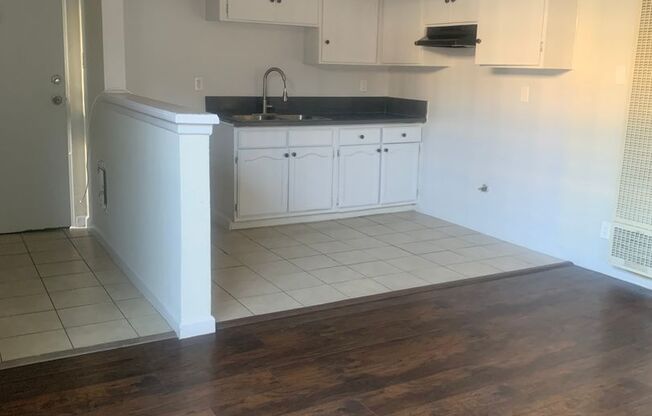 1 bed, 1 bath, 521 sqft, $2,000, Unit 201