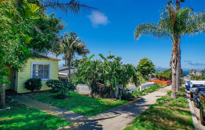 Charming Ocean Beach Home!