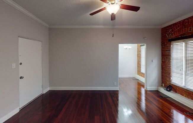 Studio, 1 bath, 400 sqft, $1,645, Unit 524-202