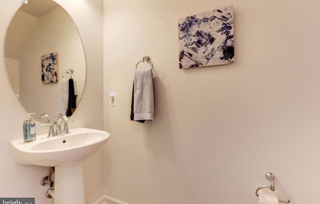 Gorgeous townhouse for rent