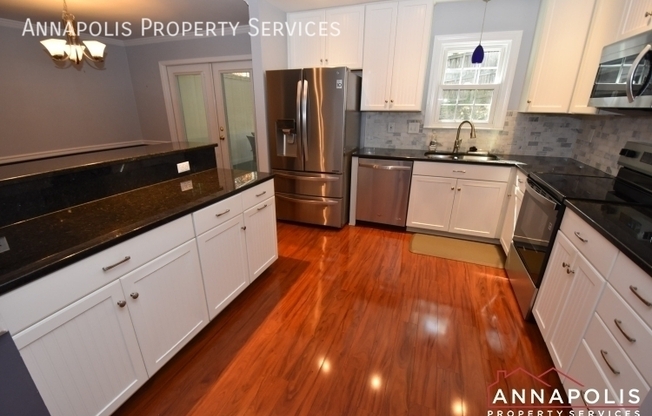 364 ELLENHAM CT