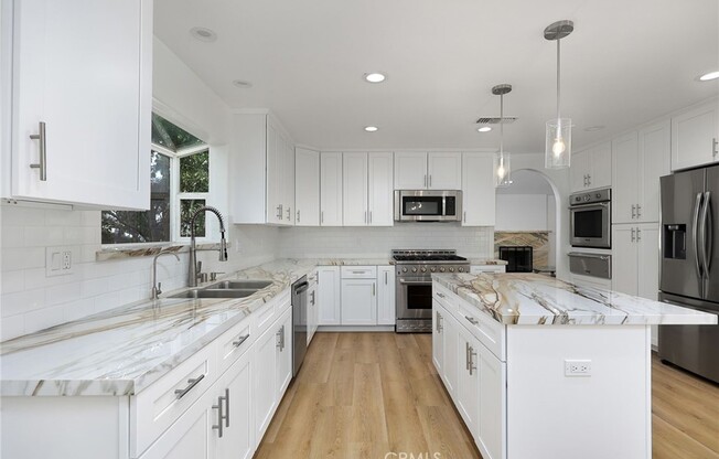 5794 FAIRHAVEN AVE