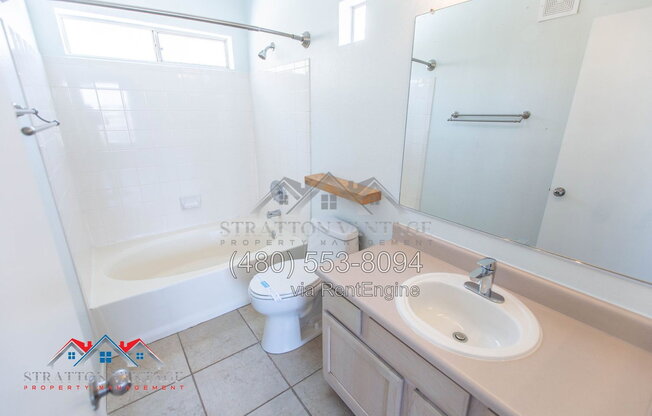 2 beds, 2.5 baths, 1,274 sqft, $2,100, Unit Unit 2034