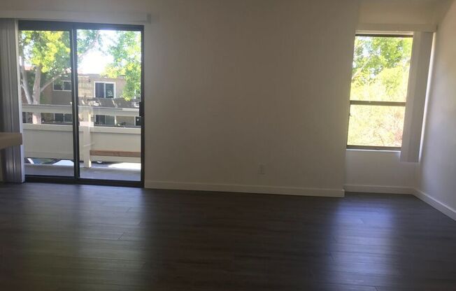 6615 Schmidt Lane