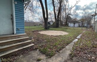 Charming 2-Bedroom, 1-Bathroom Home in South Bend