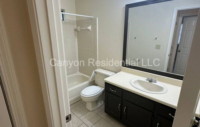 3 beds, 2.5 baths, $1,900