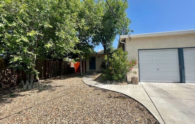 27 BALDWIN CT