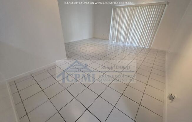 2 beds, 1 bath, 896 sqft, $1,950, Unit C302