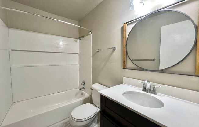 2 beds, 1.5 baths, $2,600