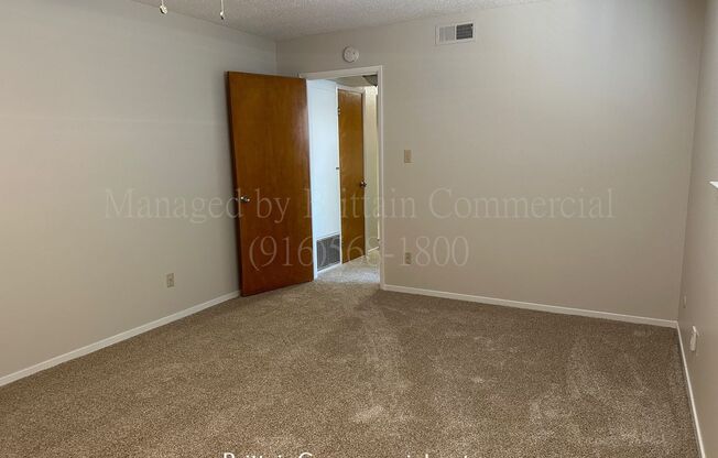 Capitol Avenue (2316)