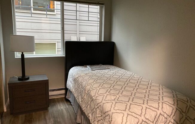 3 beds, 2 baths, 643 sqft, $2,550, Unit A202
