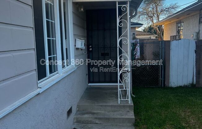 110 E SCOTT ST
