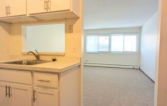 1 bed, 1 bath, 550 sqft, $940, Unit 105