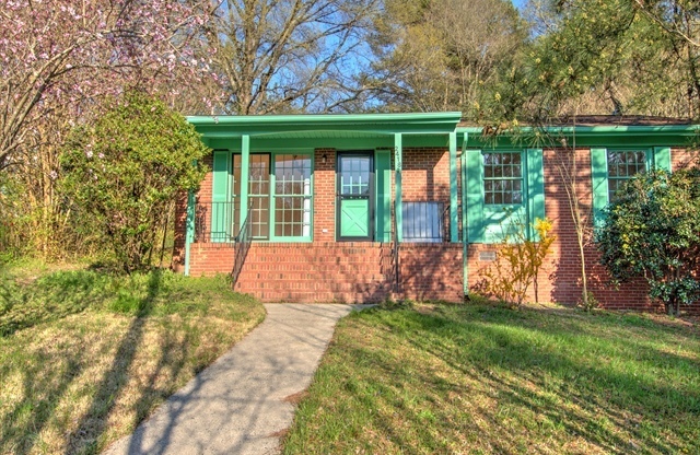 Recently Renovated 3 Bedroom 2 Bath Home in Lakewood With Massive Bonus Room!!