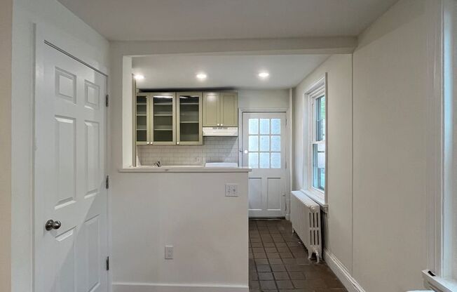 1 bed, 1 bath, $1,850, Unit #1