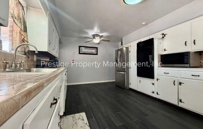3 bed, 2 Bath Beauty Close to UA!